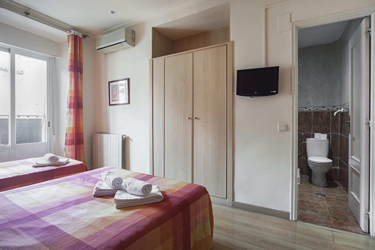 โอสตัล อินเตอร์ พลาซา มายอร์ Hotel มาดริด ภายนอก รูปภาพ